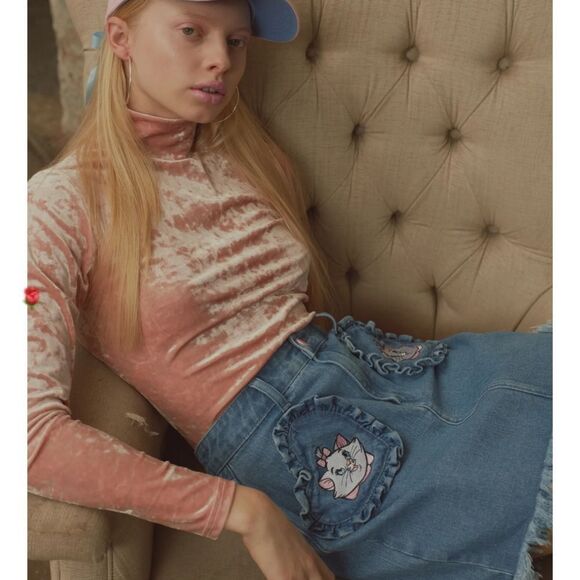 LAZY OAF x Disney Marie cat Aristocats‎ denim raw hem mini skirt S - Picture 11 of 12